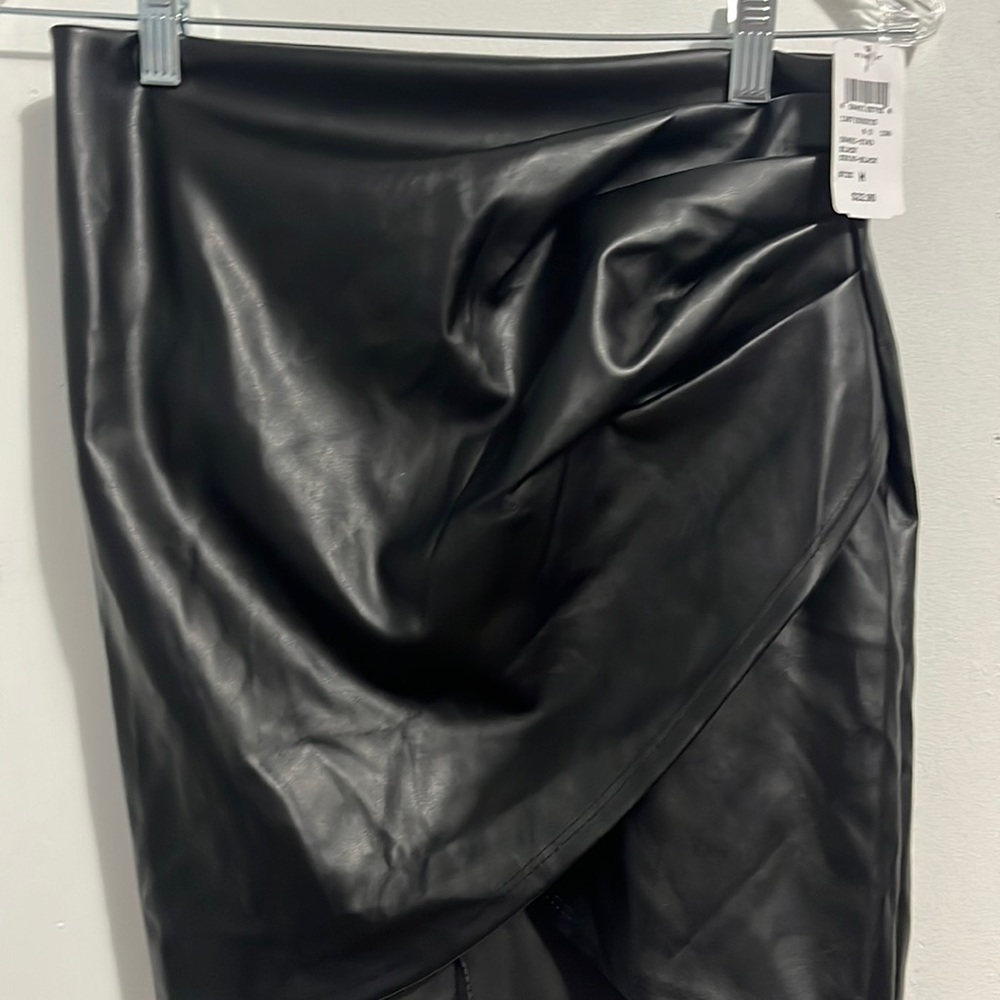 Black skirt